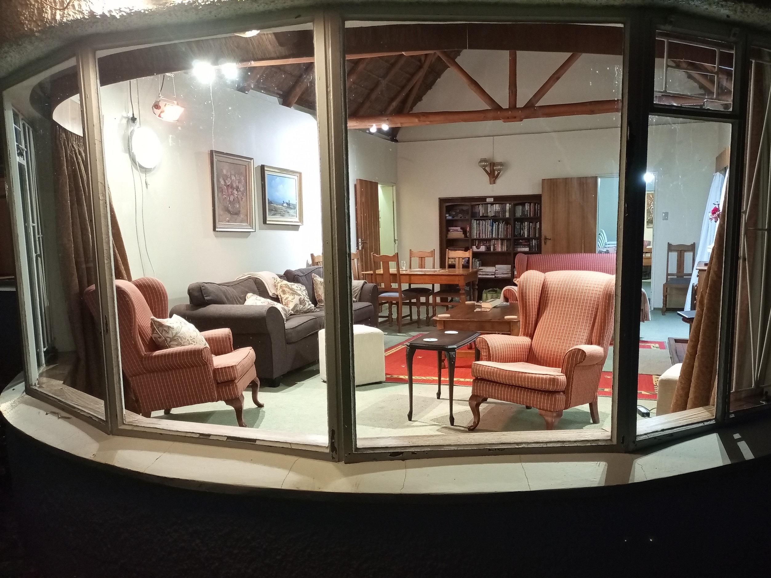 aMH_lounge_ligtin2_X2